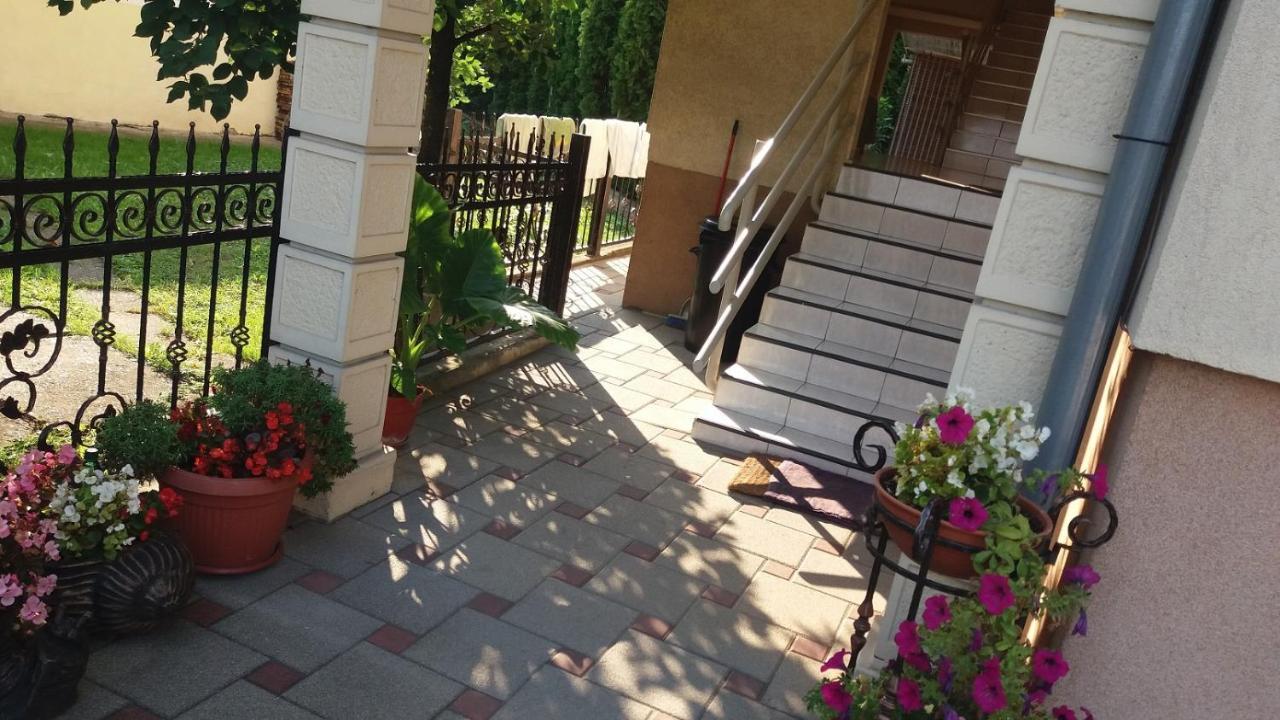 Vila San Баня-Лука Экстерьер фото